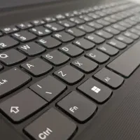 لپتاپ لنوو کاملا نو و استفاده نشده|رایانه همراه|کرمانشاه, |دیوار