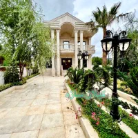 کاخ ویلا کلاسیک /خوش موقعیت /لوکیشن خیلی خوب