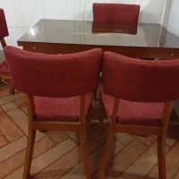 میز غذاخوری