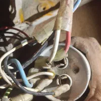 تعمیرات و سرویس اسپلیت  کولرگازی و لباسشویی دوقولو|خدمات پیشه و مهارت|قشم, |دیوار