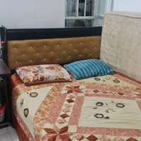 تخت خواب دو نفره فلزی همرا تشک و رو تختی|تخت و سرویس خواب|سردشت, |دیوار
