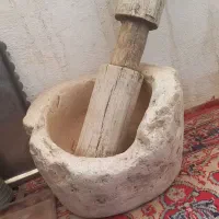 جوغن سنگی بسیار قدیمی