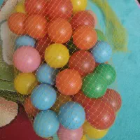 توپ استخری رنگی