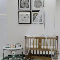 روروک و تخت نوزادی