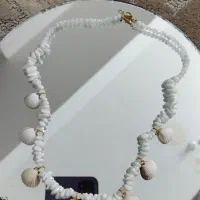 گردنبند ساحلی