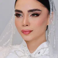 میکاپ|خدمات آرایشگری و زیبایی|ساری, |دیوار