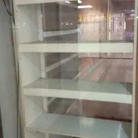 قفسه کمد دار