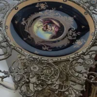 جا میوه کنار سالنی