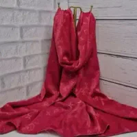 شال شایندار لوئی ویتون خارجی‌ پالتوفوتر