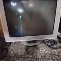 مانیتور سامسونگ سالم