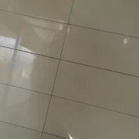 نیازمندکارگرماهرکاشیکاری هستم