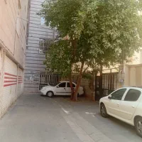 فروش مغازه ۹۵ متری