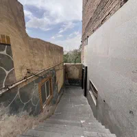 منزل حیاط دار