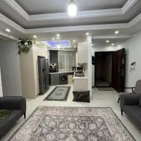 واحد 70 متری موقعیت دار بر خیابان طبقه هم کف