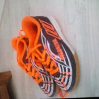 کفش سالنی سایز ۳۳|کفش و لباس بچه|خوی, |دیوار