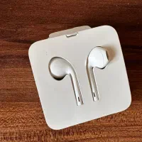 هندزفری و جک  آیفون  اصلی