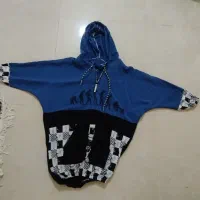 هودی کلاه دار|لباس|بابل, |دیوار