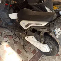 سافاری مادو|موتورسیکلت|کیش, |دیوار