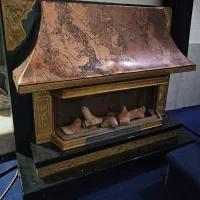 بخاری شومینه ای در حد نو