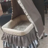 تخت  فلزی نوزاد..