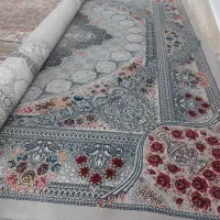 یک تخته فرش نو