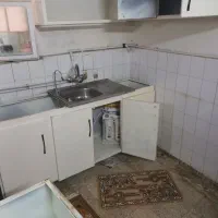 کابینت تازه رنگ شده دستگیره نو