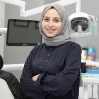 استخدام دستیار دندانپزشک همراه با آموزش
