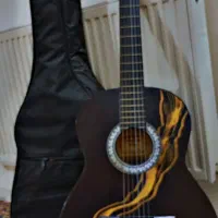 گیتار درحد نو|گیتار، بیس، امپلیفایر|شاهینشهر, گرگاب|دیوار