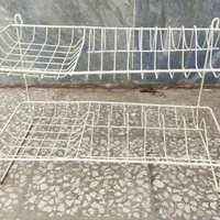 سبد سیب زمینی و پیاز نو و دو آبچکان ظروف و فنجان|آب‌چکان و نظم‌دهنده ظروف|آران و بیدگل, |دیوار