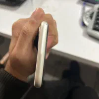 ایفون ۱۱ نرمال