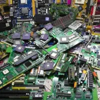 خریدار ضایعات برد کامپیوتر و موبایل