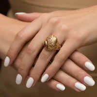 انگشترنمادار3گرم۳۵۰بالای فی فاکتور به نام خریدار