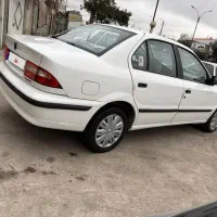 یک دستگاه خودروی سمند مدل ۹۲ دوگانه کارخانه