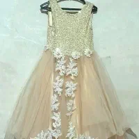 دون دخترانه|لباس|خوی, |دیوار