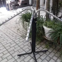 رگال لباس|بندرخت و رخت‌آویز|همدان, |دیوار