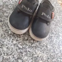 کفش اسپرت بچگانه دختر و پسر نداره