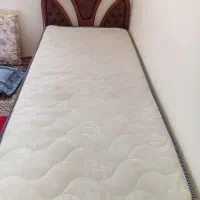 یک عدد تخت تکنفره