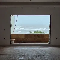 فروش آپارتمان ۱۲۵ نوساز ویو دریا در ساحل طلایی