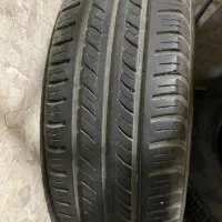 یک جفت لاستیک بارز