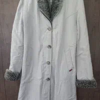 نو  و  در حد نو بسیار تمیز و سالم