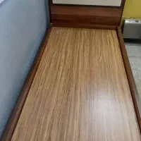 تخت نوجوان تک نفره