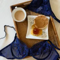 لباس زیر زنانه