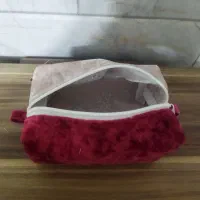 کیف لوازم آرایش|کیف، کفش، کمربند|قم, باسکول|دیوار