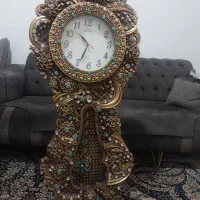 ساعت دیواری سالم