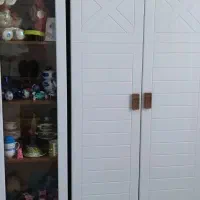 یه عدد کمد و ویترین|بوفه، ویترین، کنسول|قزوین, |دیوار