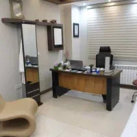 استخدام منشی و مدیر در کلینیک زیبایی (یکشیفت)