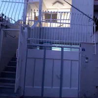 منزل شیک و نقلی طبقه پایین عکس ندارد