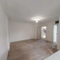 واحد ۵۲متری/اسانسوردار/در کمیل