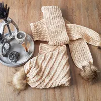 بافت لباس کودک و نوزاد(سیسمونی)شال و کلاه|کفش و لباس بچه|اصفهان, ملکشهر|دیوار