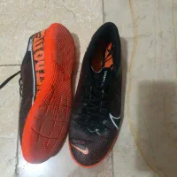 کفش فوتسالی|کیف، کفش، کمربند|نسیم‌شهر, |دیوار